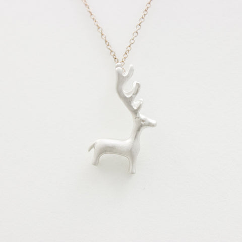 3D Reindeer Necklace - 18k Gold Deer Charm Necklace