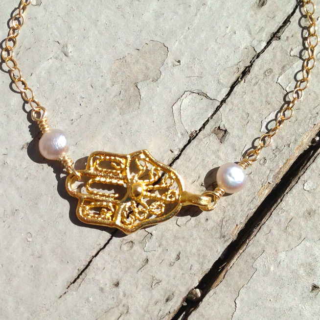 Hamsa Bracelet - 18k Gold Hand of Fatima & Fresh Water Pearl Bracelet