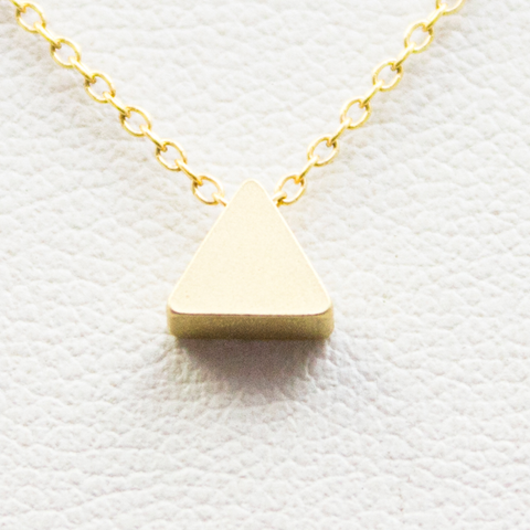 3D Mini Pyramid Necklace - 18k Gold Small Triangle Pyramid Charm Necklace