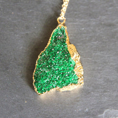 Ireland. 24k Gold Dipped Emerald Green Uvarovite Pendant and 18k Gold Chain Necklace